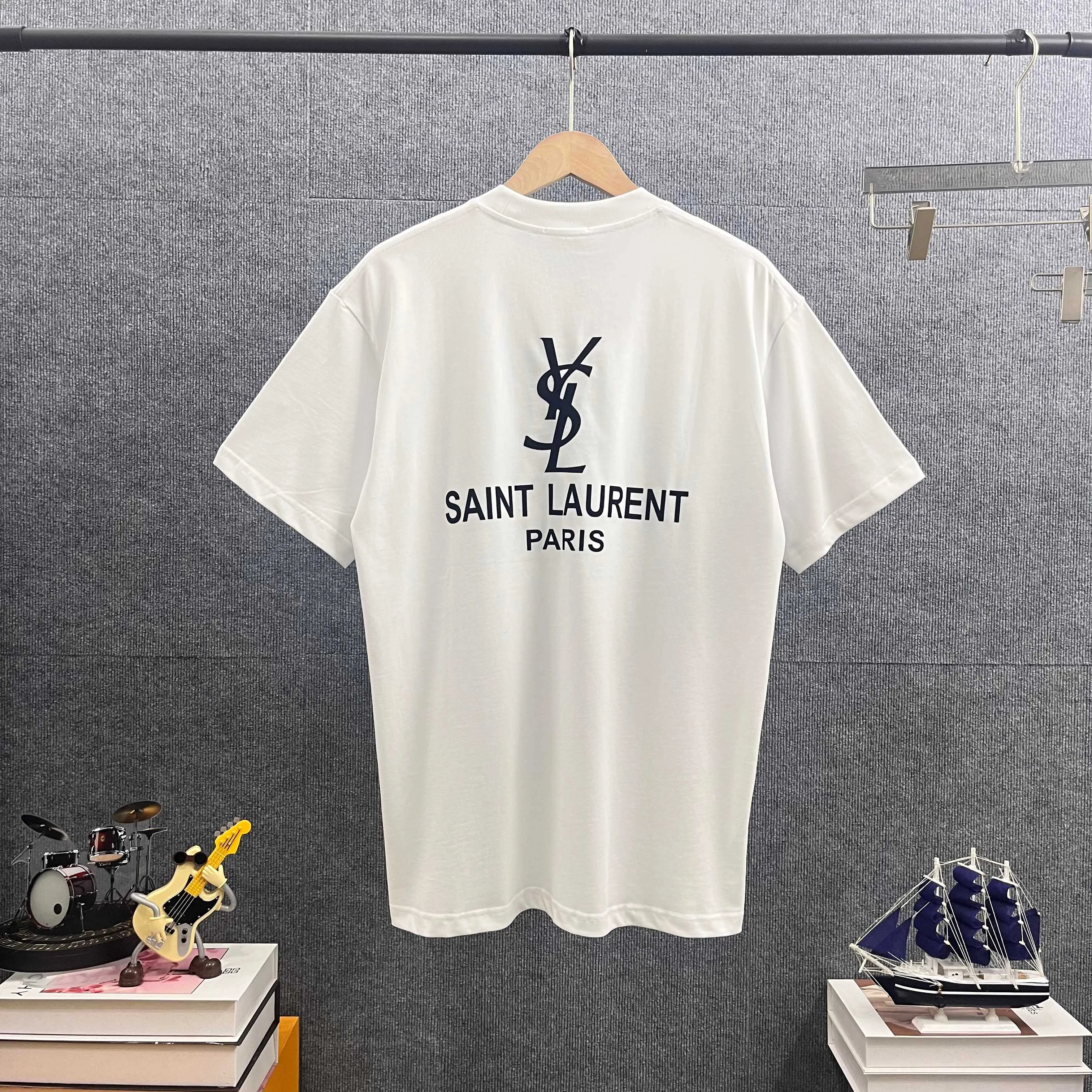 ysl* * * 2026 New Arrival Classiclogo ， Same Style ：Black White Size： S （90-130 ） M （120-150 ） L （140-165 ） XL （160-180 ） XXL （180-210 ）